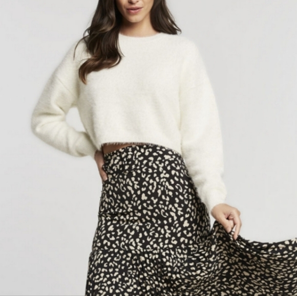 NWT Bardot Fluffy Cropped Knit Sweater S - Picture 1 of 11